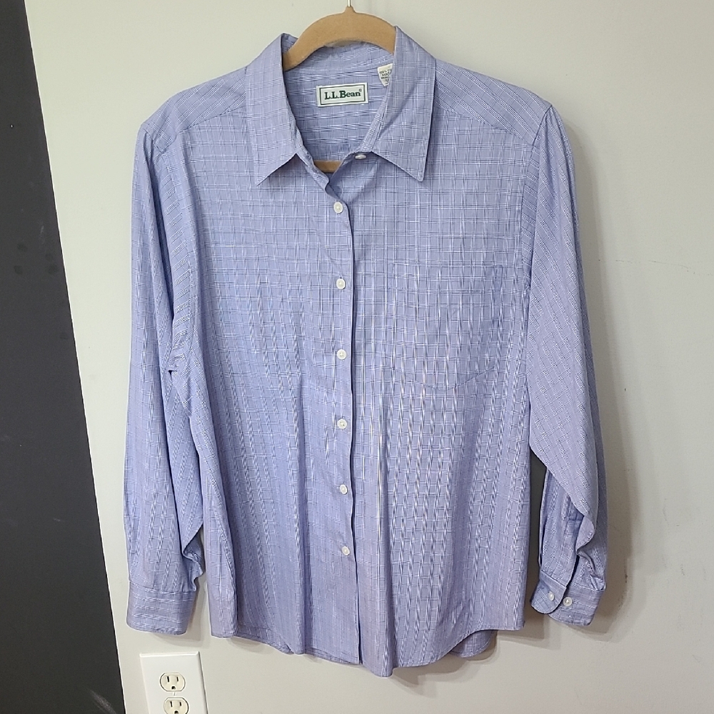 L.L. Bean Classic  Women's Blue Checked Button-Down Shirt Size 12